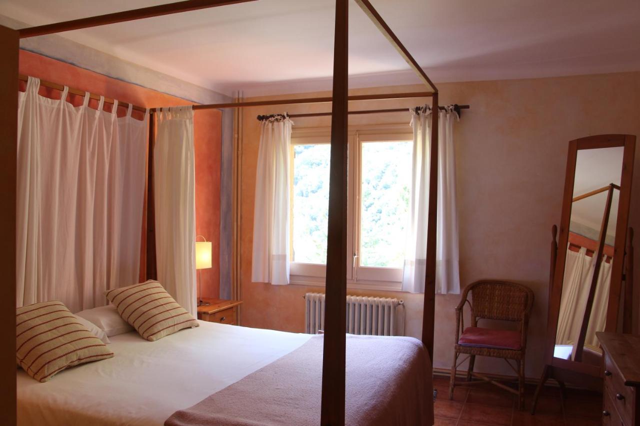 Hostal L'Ou De Reig Montseny Bagian luar foto