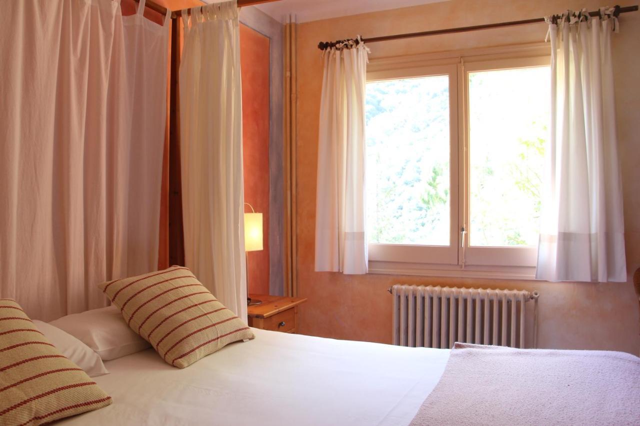 Hostal L'Ou De Reig Montseny Bagian luar foto