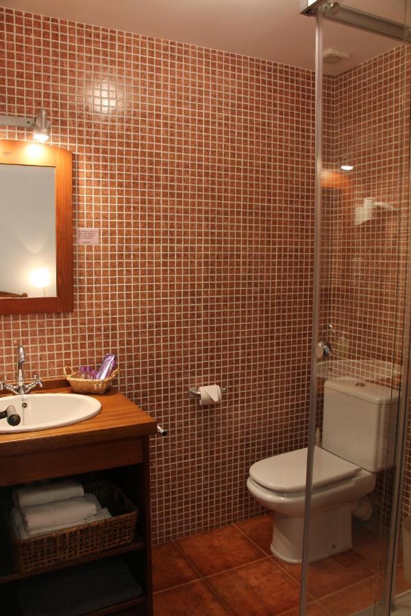 Hostal L'Ou De Reig Montseny Bagian luar foto