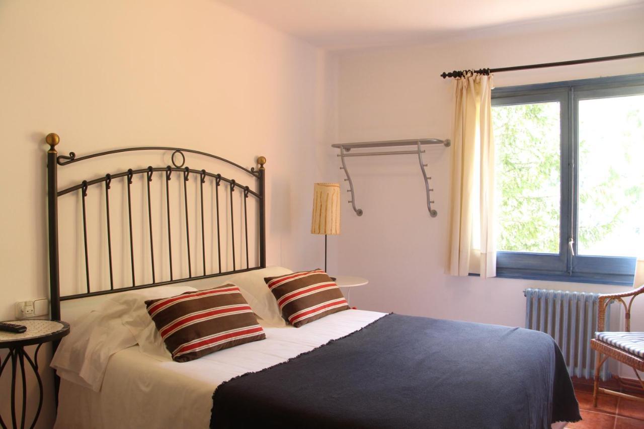 Hostal L'Ou De Reig Montseny Bagian luar foto