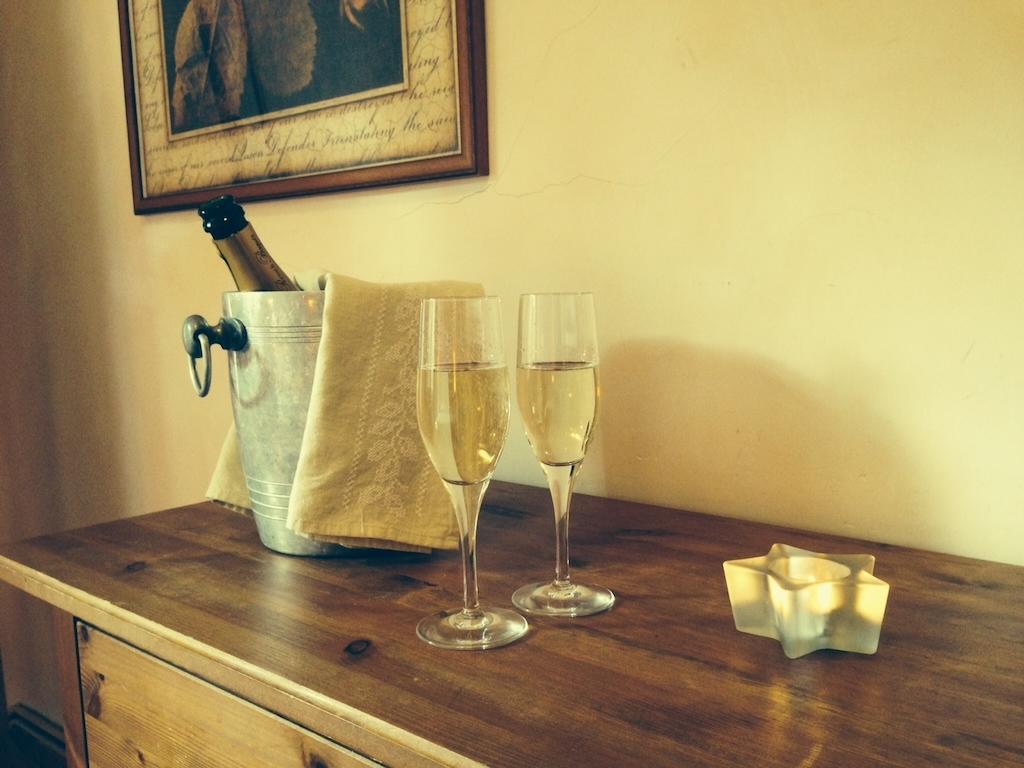 Hostal L'Ou De Reig Montseny Bagian luar foto