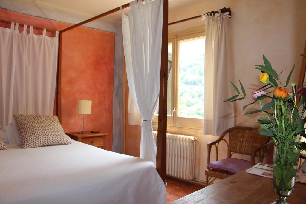 Hostal L'Ou De Reig Montseny Bagian luar foto
