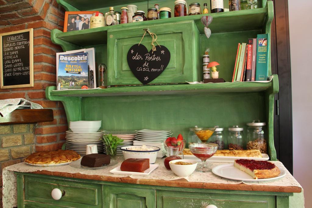 Hostal L'Ou De Reig Montseny Bagian luar foto