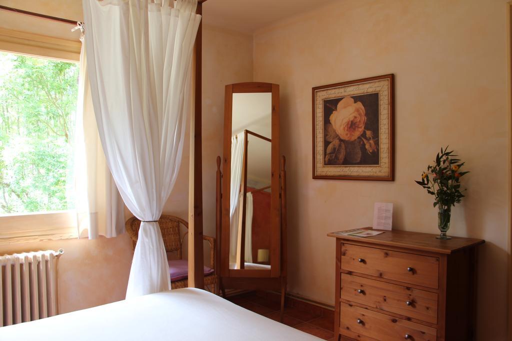 Hostal L'Ou De Reig Montseny Bagian luar foto